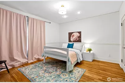 114 Queen Anne Drive, Seattle, WA 98109 - Photo 15