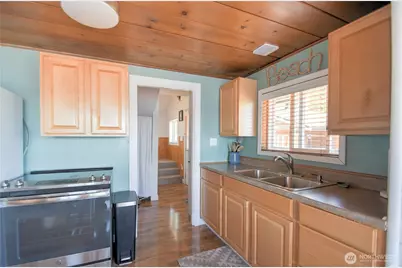 22492 N US Hwy 101, Shelton, WA 98584 - Photo 7