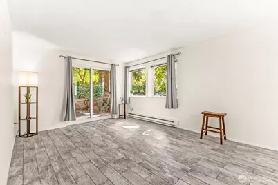 5912 California Avenue SW #102, Seattle, WA 98136 - Photo 3