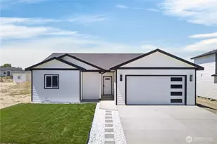 309 Olivia St, Sunnyside, WA 98944 - Photo 1