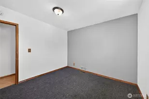 233 Cascade St, Buckley, WA 98321 - Photo 15