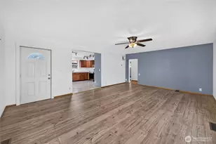 233 Cascade St, Buckley, WA 98321 - Photo 5