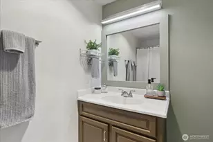 12742 NE 116th Ln, Kirkland, WA 98034 - Photo 19