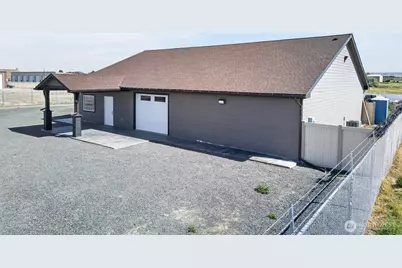 506 E Stover Road, Grandview, WA 98930 - Photo 1