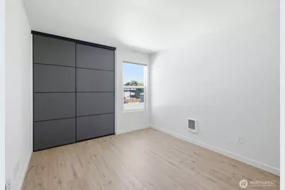 8800 20th Avenue NE #B202, Seattle, WA 98115 - Photo 31