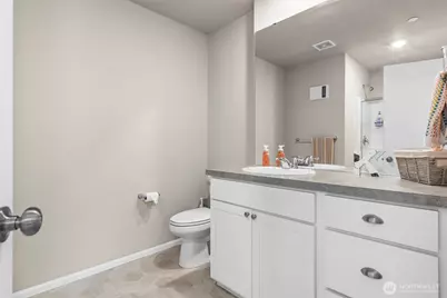 17411 118th Avenue Ct E #F, Puyallup, WA 98374 - Photo 5