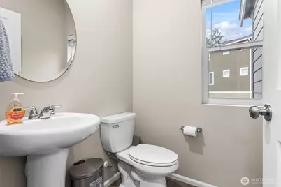 17411 118th Avenue Ct E #F, Puyallup, WA 98374 - Photo 17