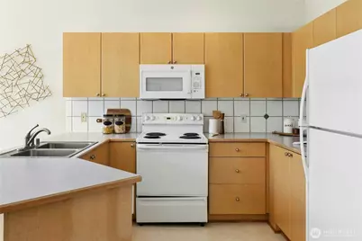 2680 139th Avenue SE #70, Bellevue, WA 98005 - Photo 13