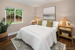 10902 26th Ave SW, Seattle, WA 98146 - Photo 13