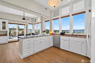 555 Alder St, Edmonds, WA 98020 - Photo 21