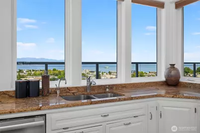 555 Alder Street, Edmonds, WA 98020 - Photo 19