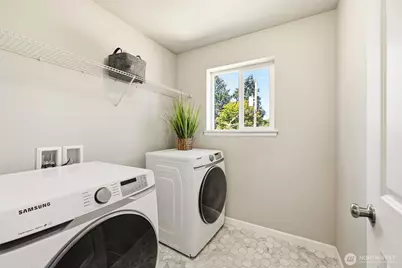 412 170th Street S, Spanaway, WA 98387 - Photo 9