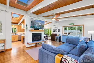 11123 34th Pl SW, Seattle, WA 98146 - Photo 3