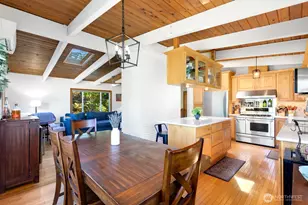 11123 34th Pl SW, Seattle, WA 98146 - Photo 9