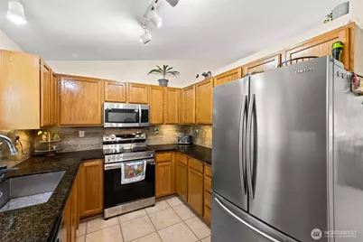 11321 172nd Street E, Puyallup, WA 98374 - Photo 7