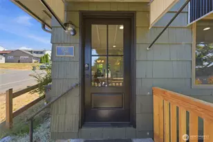 922 Pitt Ave, Bremerton, WA 98310 - Photo 5