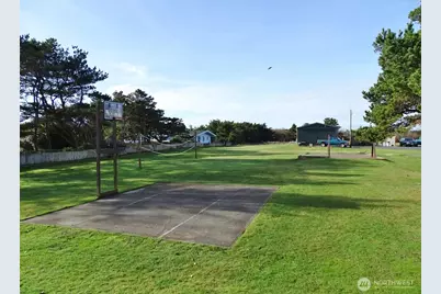 615 Ocean Shores Boulevard NW #308, Ocean Shores, WA 98569 - Photo 35