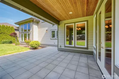 8225 155th Avenue SE, Newcastle, WA 98059 - Photo 21