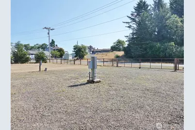 721 Mt Olympus Avenue SE, Ocean Shores, WA 98569 - Photo 9