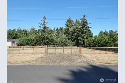 721 Mt Olympus Avenue SE, Ocean Shores, WA 98569 - Photo 5