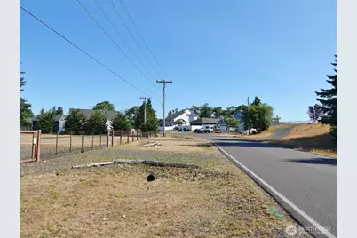 721 Mt Olympus Avenue SE, Ocean Shores, WA 98569 - Photo 21