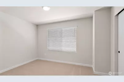16124 Cascadian Wy #B4, Bothell, WA 98012 - Photo 9