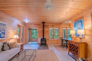 37 Silver Moon Ln, Orcas Island, WA 98280 - Photo 7