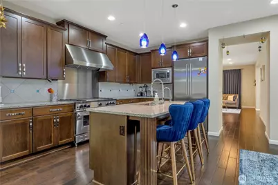 18248 NE 111th Street, Redmond, WA 98052 - Photo 11