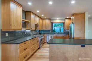 404 Lookout Loop, Orcas Island, WA 98245 - Photo 7