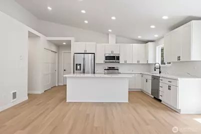 21913 127th Street Ct E, Bonney Lake, WA 98391 - Photo 11