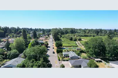 251 E 72nd Street, Tacoma, WA 98404 - Photo 33