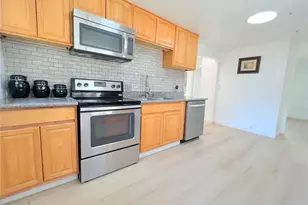251 E 72nd St, Tacoma, WA 98404 - Photo 9