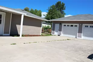 251 E 72nd St, Tacoma, WA 98404 - Photo 3