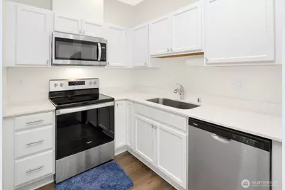 226 N Madison Street #E, Monroe, WA 98272 - Photo 9
