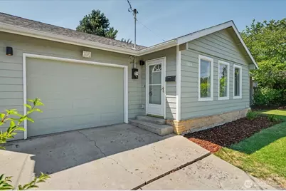 1004 Vista Pl., Wenatchee, WA 98801 - Photo 1