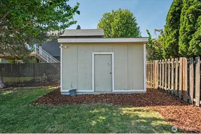 1004 Vista Pl., Wenatchee, WA 98801 - Photo 37