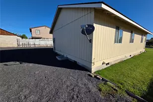 714 S Michael St, Moses Lake, WA 98837 - Photo 9