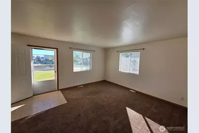 714 S Michael Street, Moses Lake, WA 98837 - Photo 15