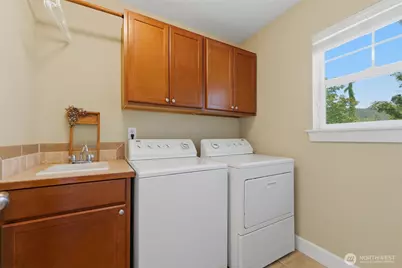 15217 Daffodil Street Ct E, Sumner, WA 98390 - Photo 35