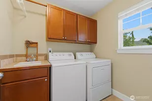15217 Daffodil St Ct E, Sumner, WA 98390 - Photo 35
