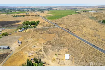 2495 Sr 28 E, Soap Lake, WA 98851 - Photo 3