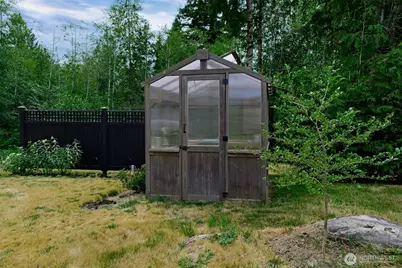 305 NW Paulson Road, Poulsbo, WA 98370 - Photo 9