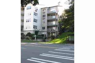 965 W Nickerson St, Seattle, WA 98119 - Photo 1
