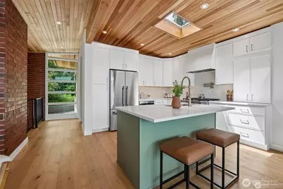 12582 Riviera Place NE, Seattle, WA 98125 - Photo 17