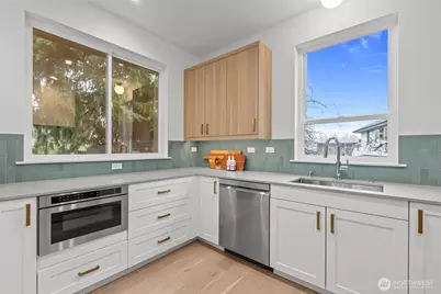 3538 S Dawson Street, Seattle, WA 98118 - Photo 9