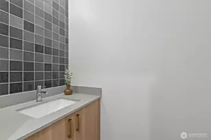 3538 S Dawson St, Seattle, WA 98118 - Photo 15