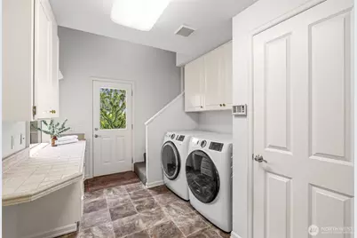 7320 164th Place SW, Edmonds, WA 98026 - Photo 23