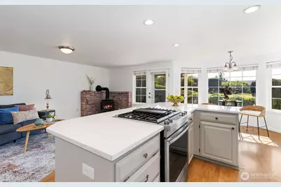 22895 Adams Road, Poulsbo, WA 98370 - Photo 11