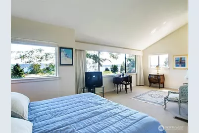 5715 63rd Avenue NE, Seattle, WA 98105 - Photo 13