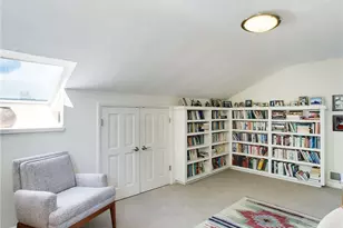 5715 63rd Ave NE, Seattle, WA 98105 - Photo 15